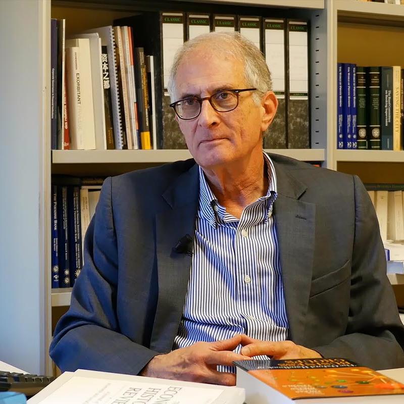Portrait picture of Youssef Cassis