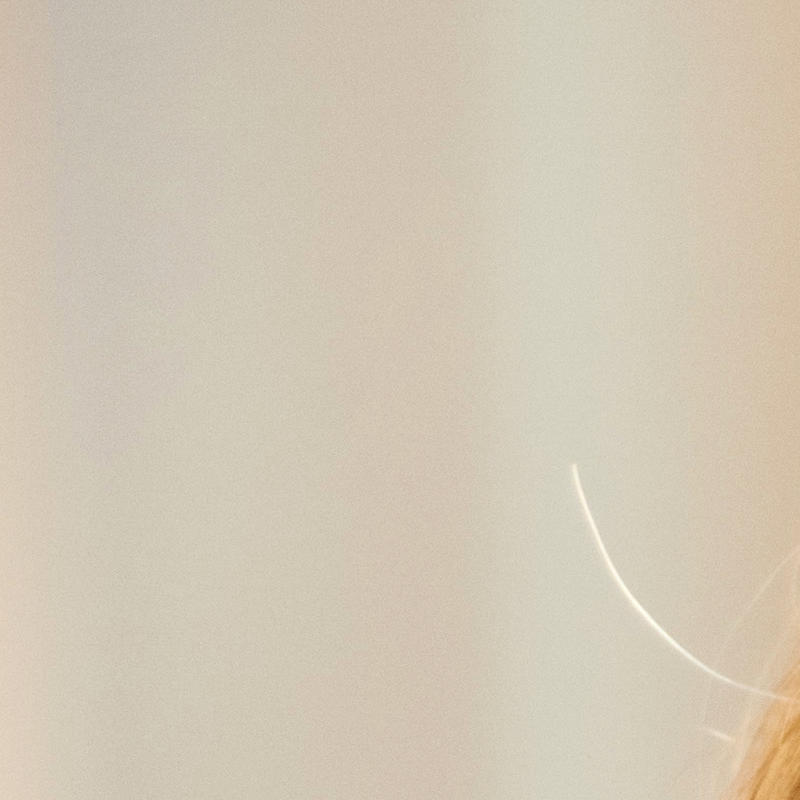 Portrait picture of Christine Lyon