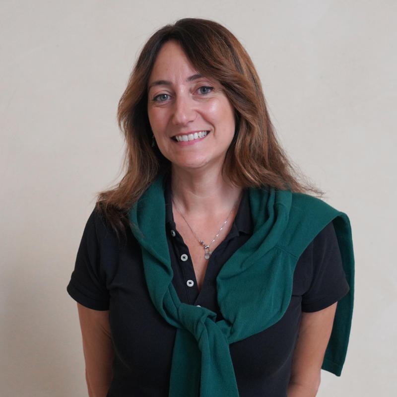 Portrait picture of Simona Isidori