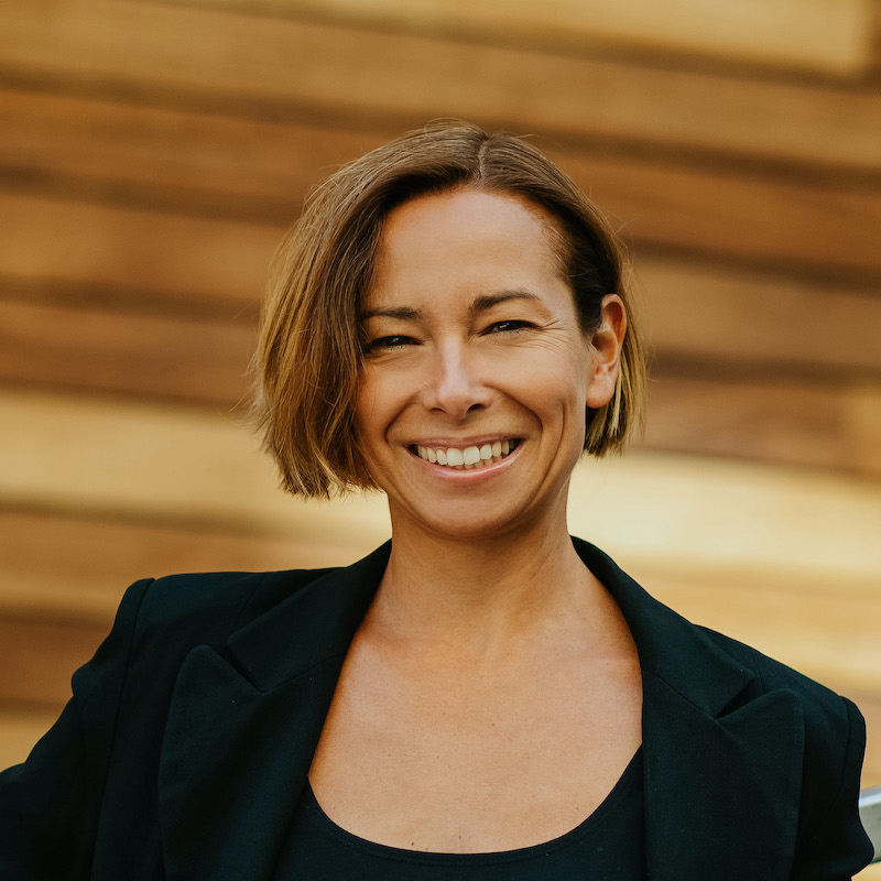 Portrait picture of Monika Sus