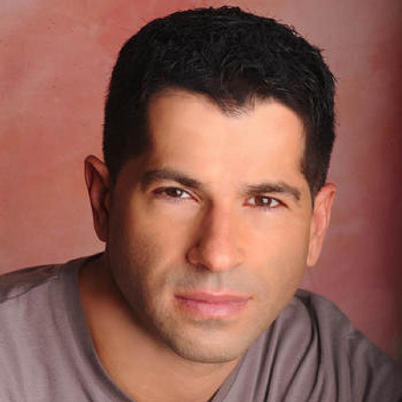 Portrait picture of Liav Orgad