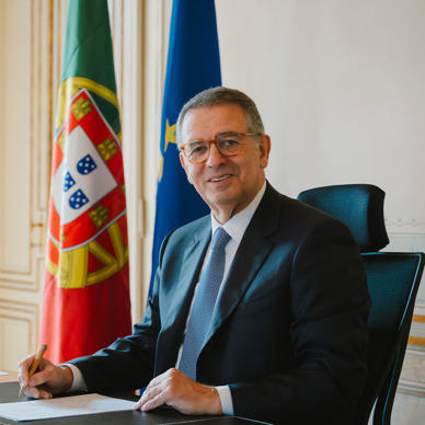 Portrait picture of António José Seguro