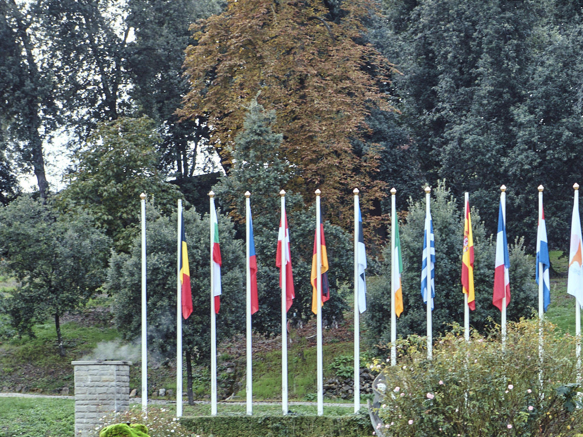 Villa Salviati garden flags