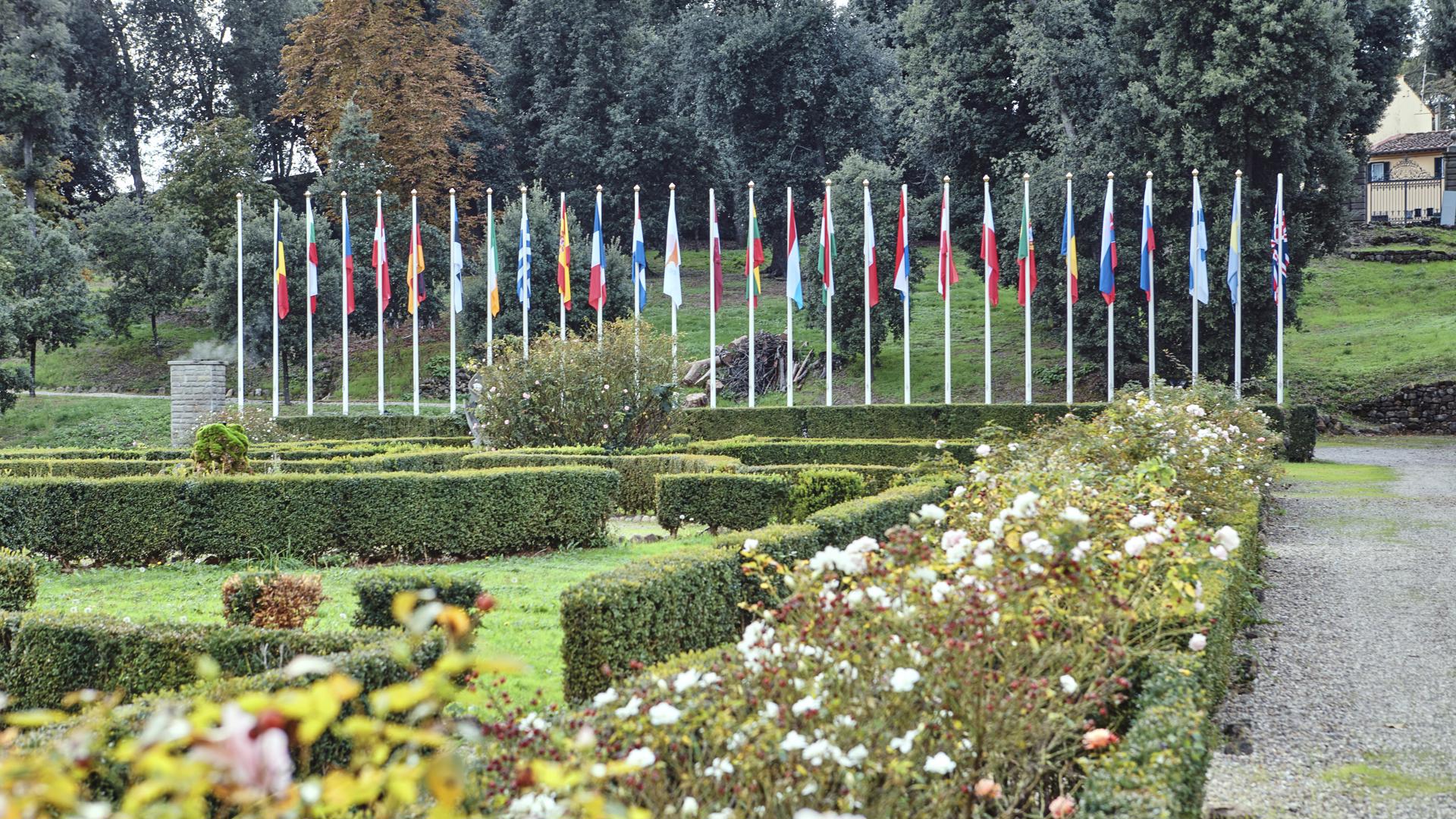 Villa Salviati garden flags