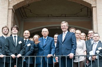 Researchers with Presidents Napolitano and Wulff