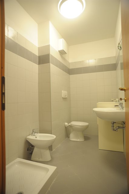 DSC9372-Cropped-426x640